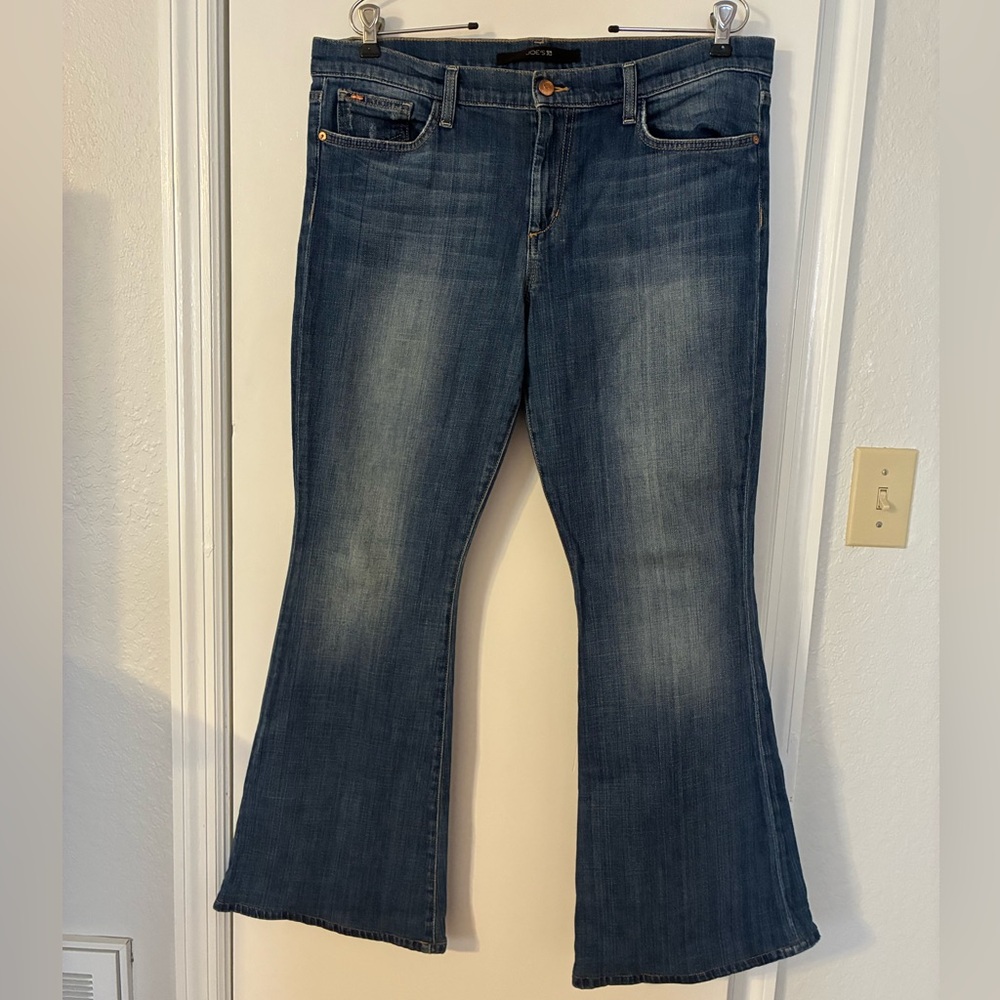 Joe's Jeans Women’s Size 32 Dark Blue Mid-rise Flare Denim